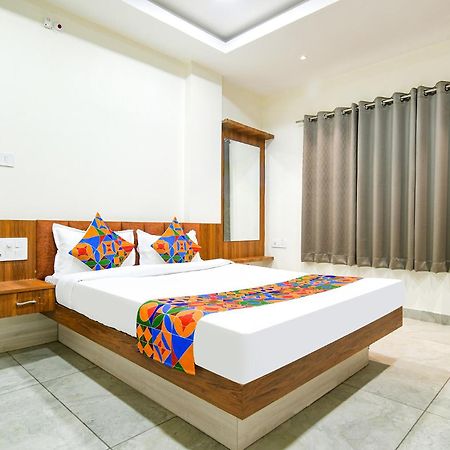 Fabhotel Shree Nakoda Paradise ウッジャイン エクステリア 写真