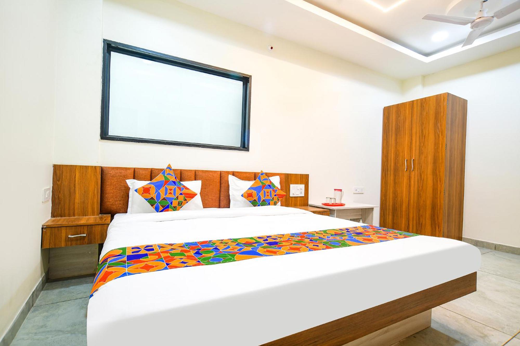 Fabhotel Shree Nakoda Paradise ウッジャイン エクステリア 写真